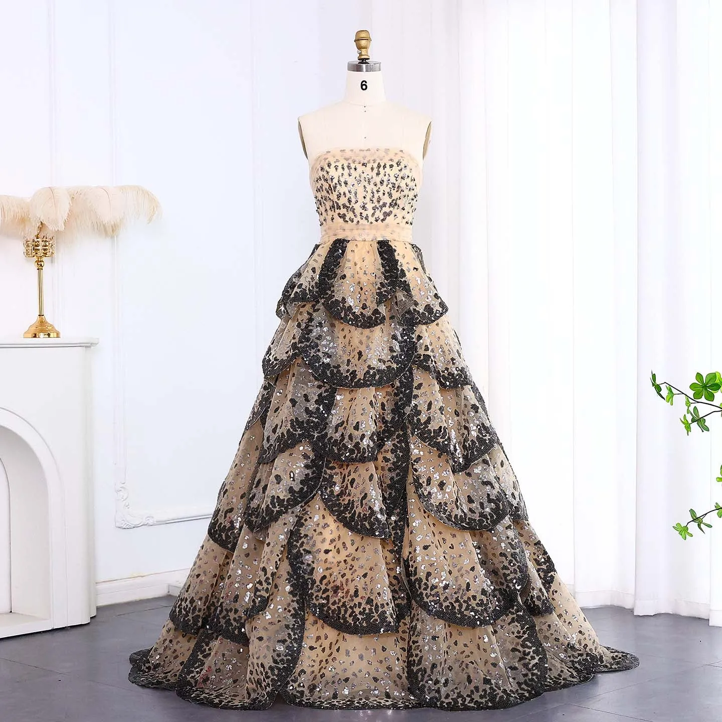 Luxury Black and White Ruffles Strapless Evening Dress SS290