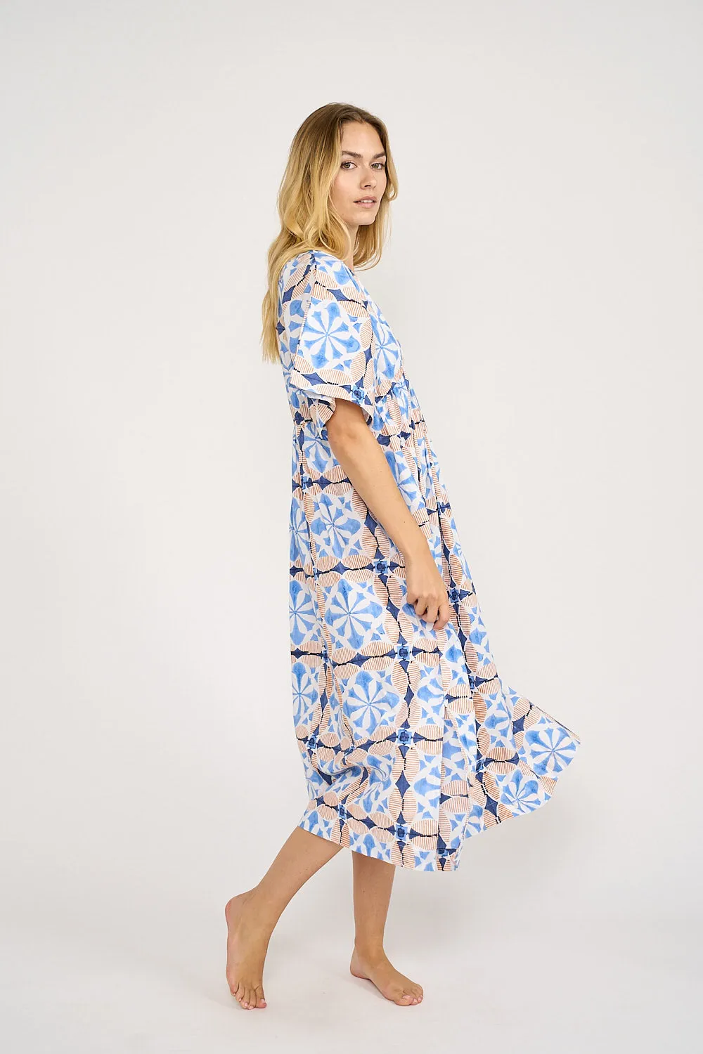 Milla Kaftan - Blue Cafe Tile