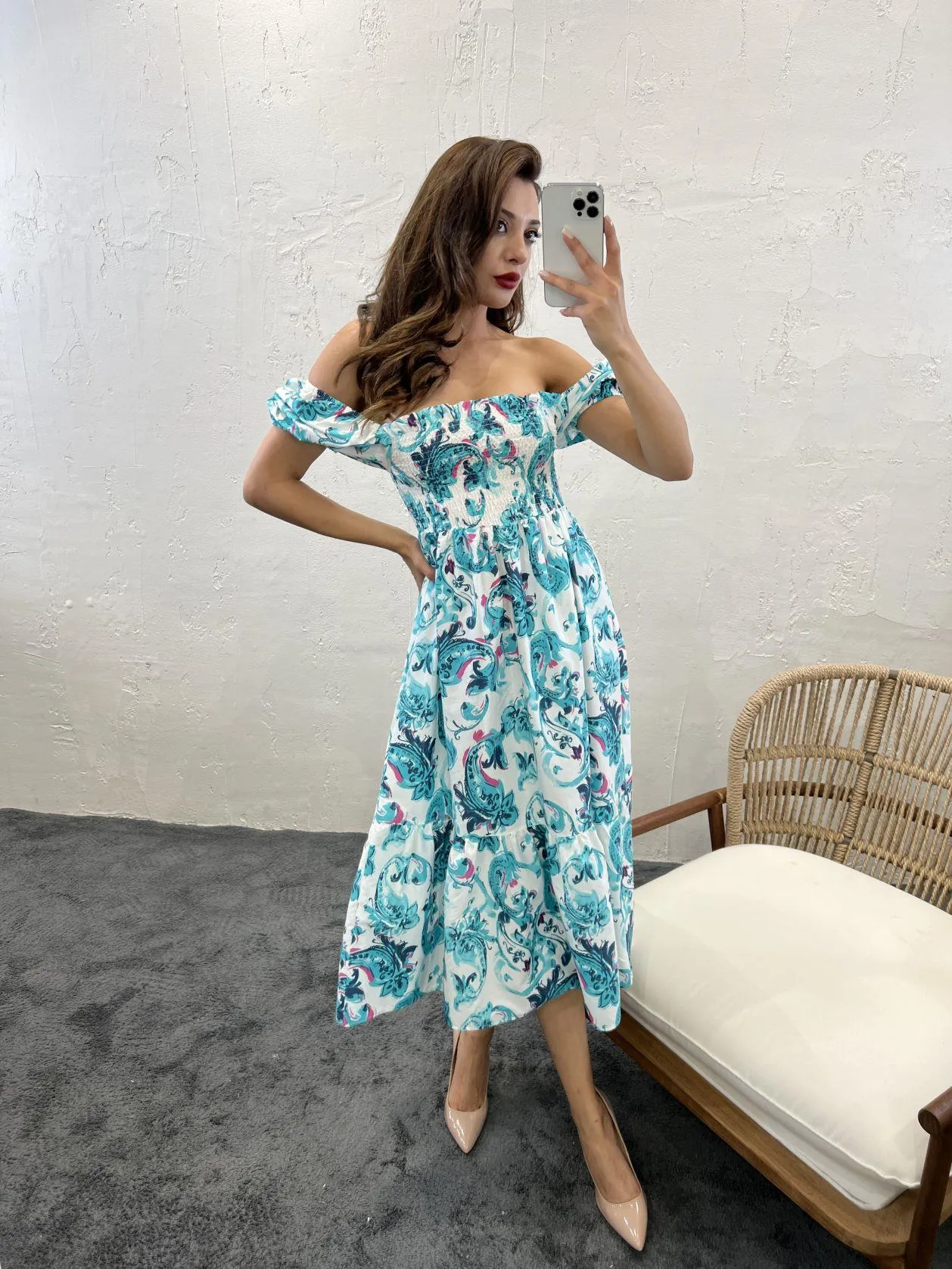 Patterned Gipe Detailed Turquoise Green Midi Dress