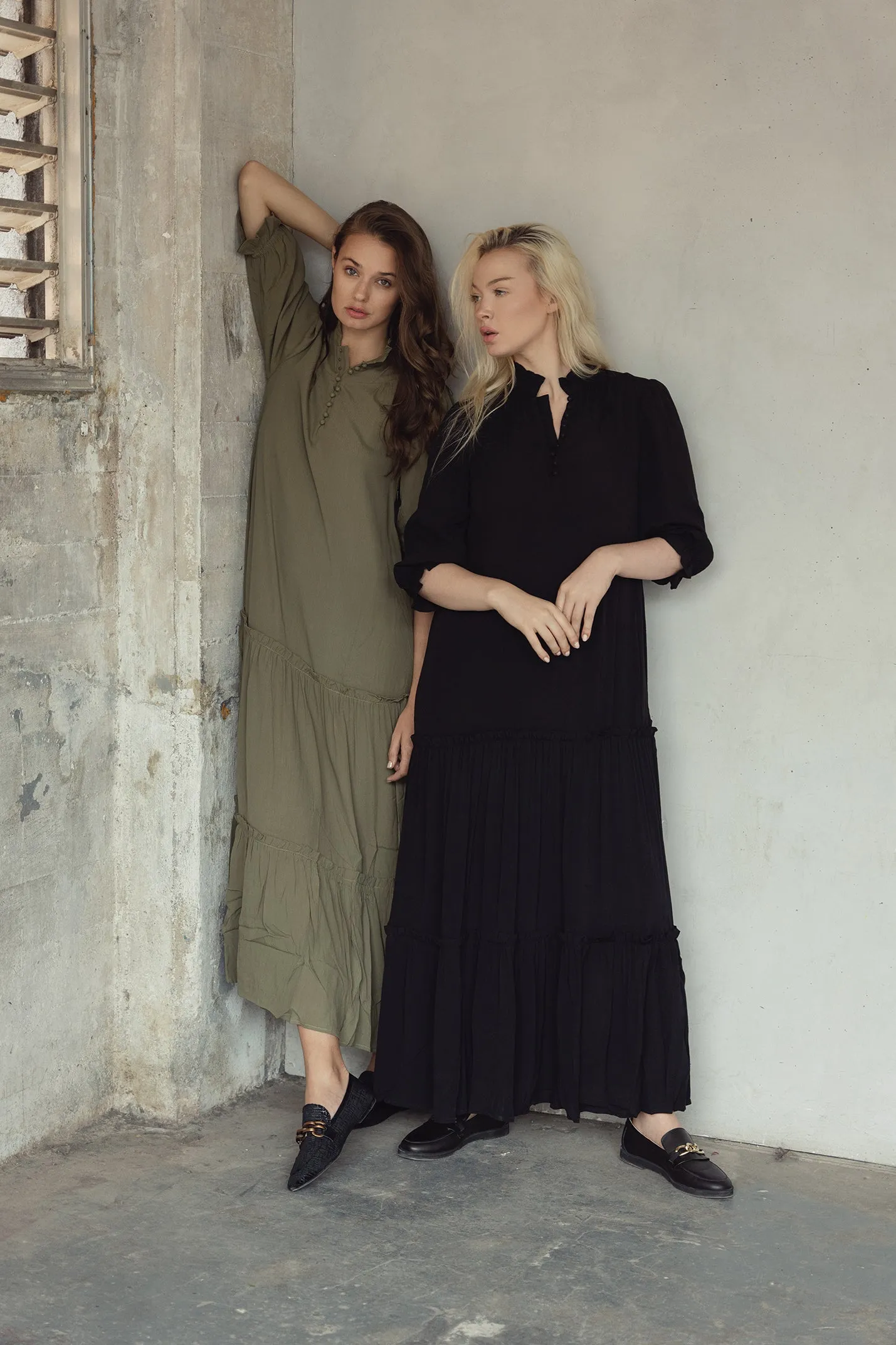 Puffed Sleeve Tiered Maxi