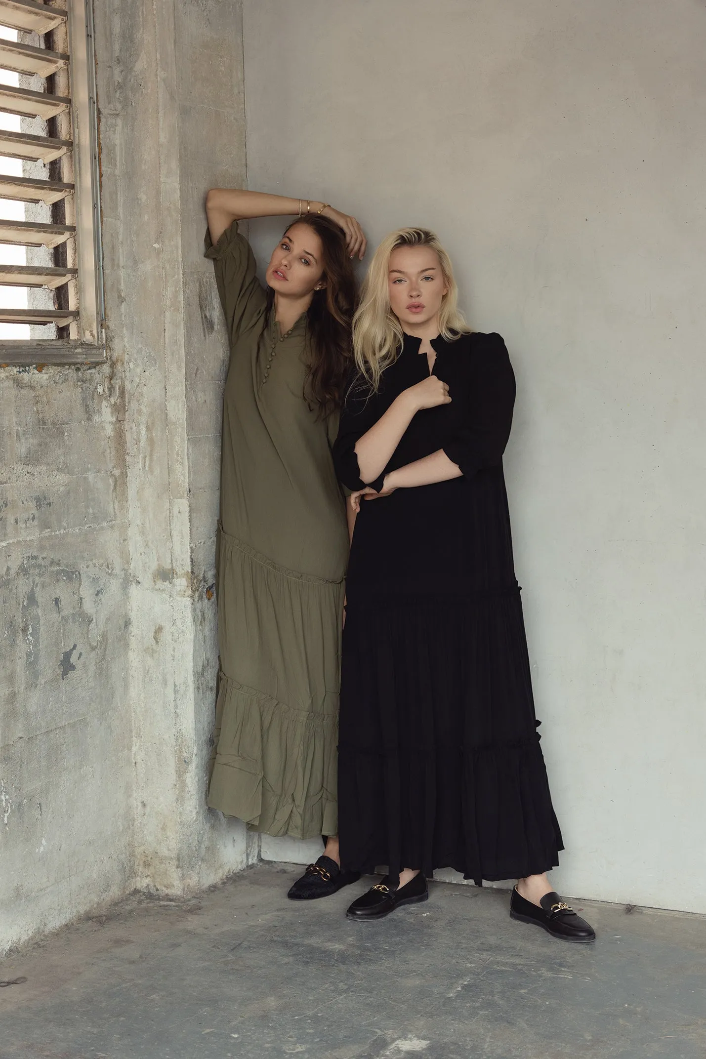Puffed Sleeve Tiered Maxi