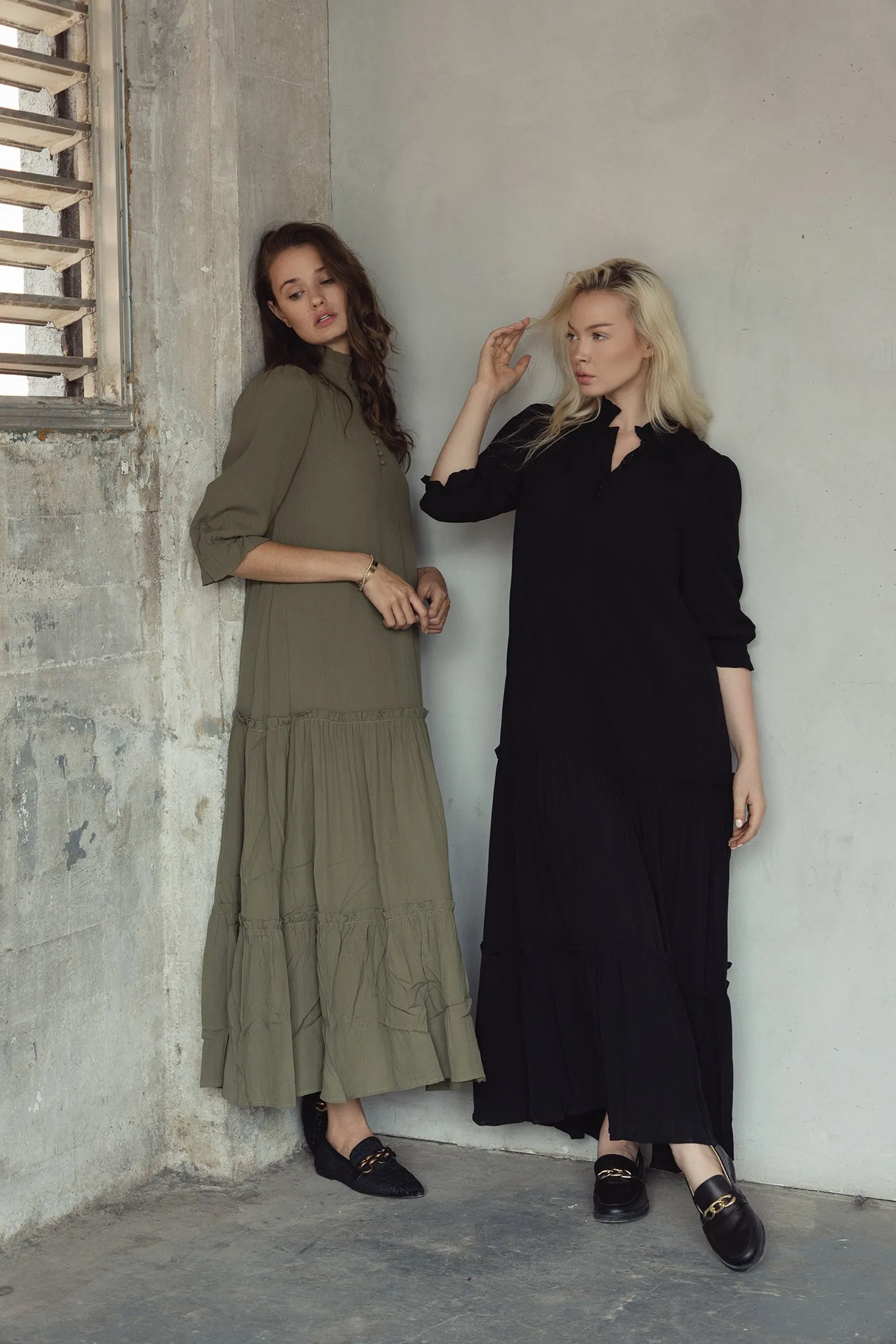 Puffed Sleeve Tiered Maxi