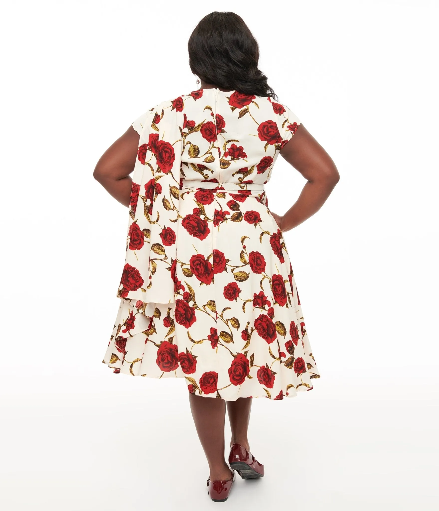 Unique Vintage Plus Size 1940s Cream & Red Rose Print Sash Swing Dress